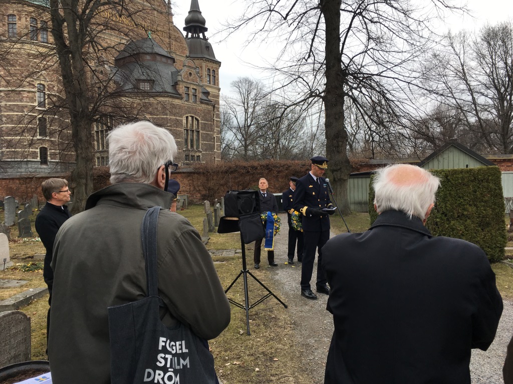 Flottiljamiral Anders Olofsson talar